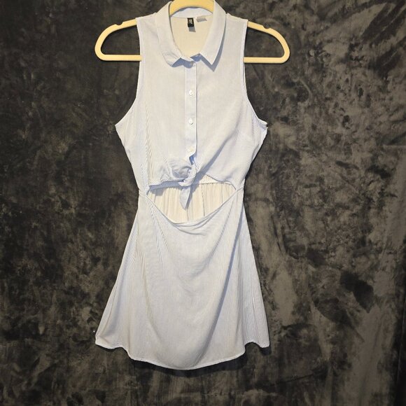 Divided Blue & White Striped Open Waist and Tie Button Up Dress Size 4 - Picture 1 of 8
